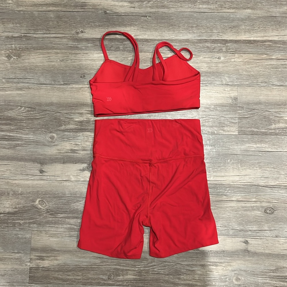 All In Motion Red Matching Set Size Medium - Picture 2 of 2
